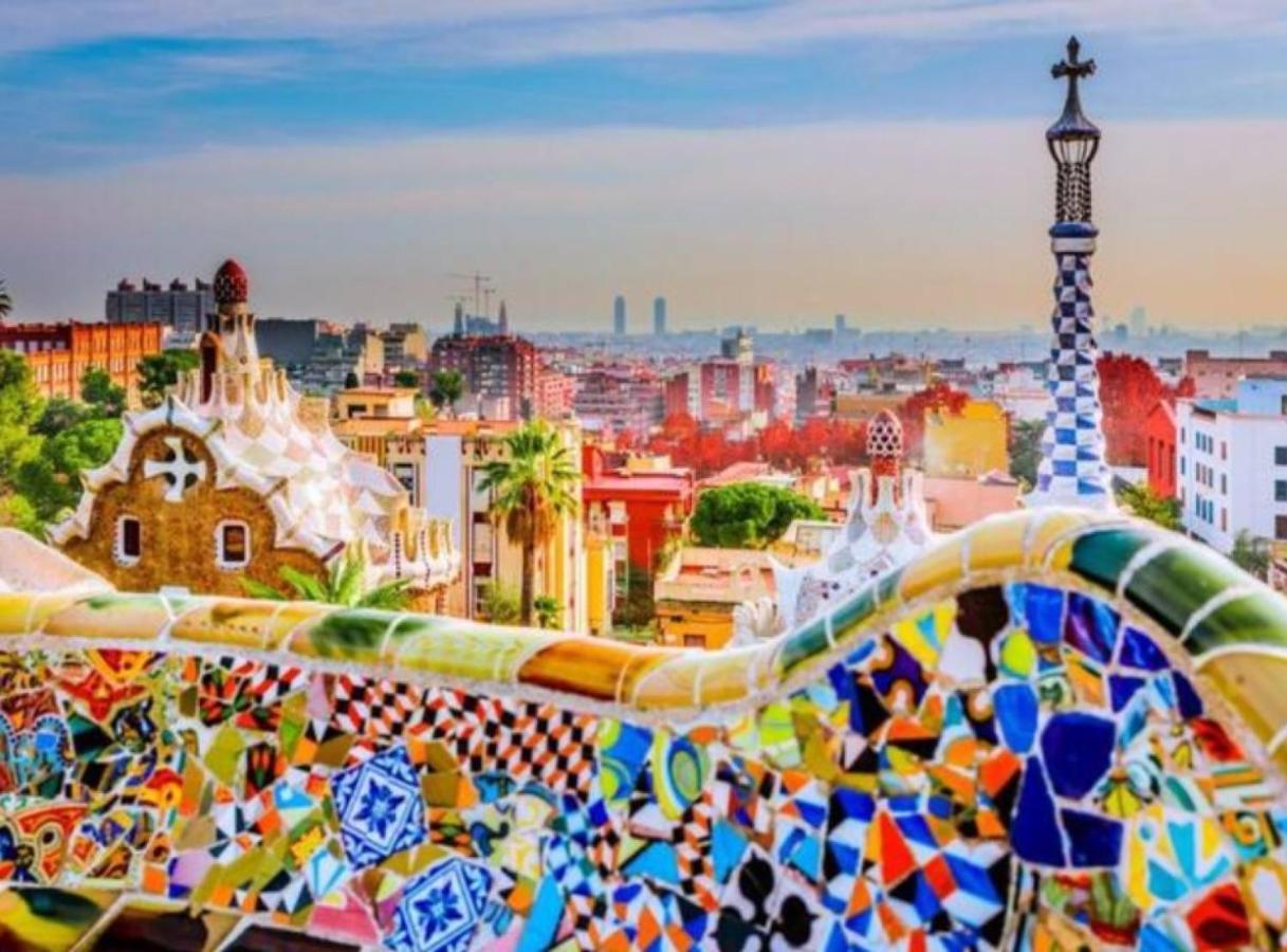 Ramblasrentals Cozy Renovated 2Br With Balcony Lift 20M Rambla - Parking - Wifi Barcelona Bagian luar foto